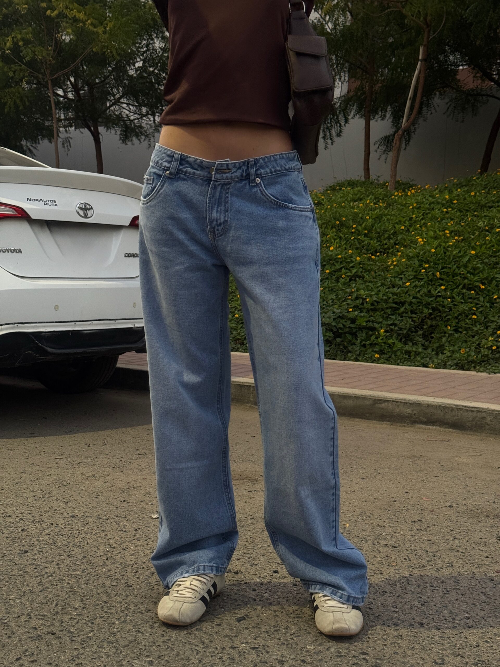 LOW RISE DENIM CELESTE