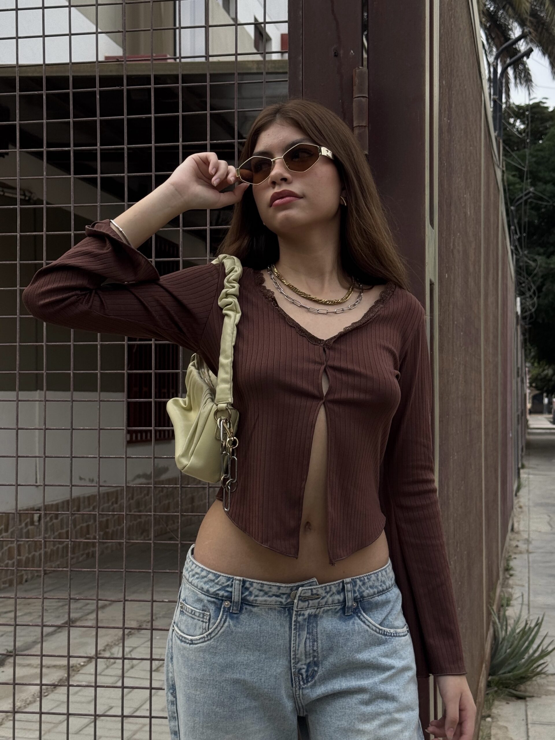 TOP MANGAS LACE