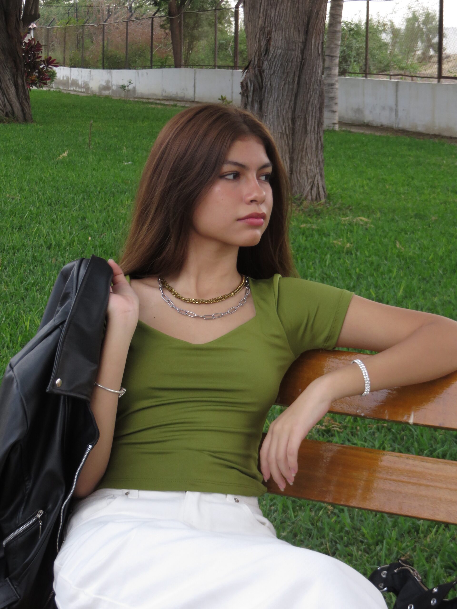 BASICO CUELLO V